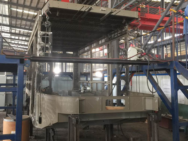 Light rail car body